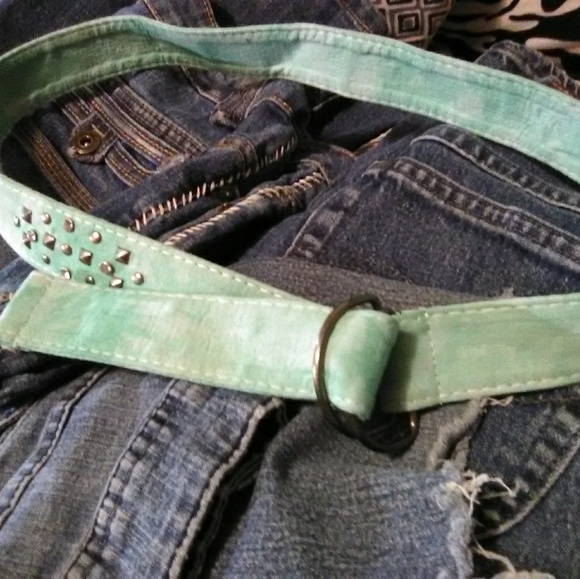 Women's distressed sherbert green belt; OS - Picture 5 of 5